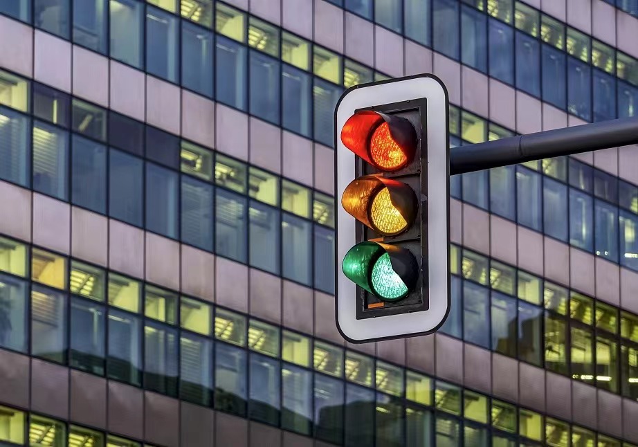 Are new Traffic Light Rules Too Complicated Chinese Netizens Find 