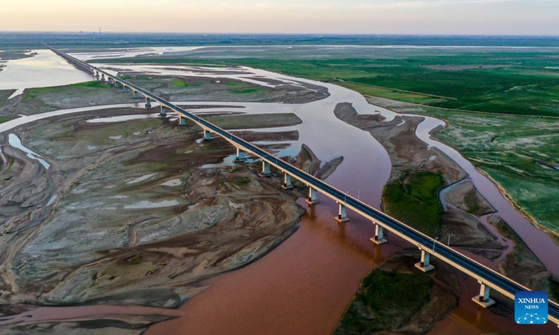 Aerial photo taken on Aug. 16, 2022 shows the Yellow River in Hanggin Banner in Erdos, north China's Inner Mongolia Autonomous Region.Photo:Xinhua