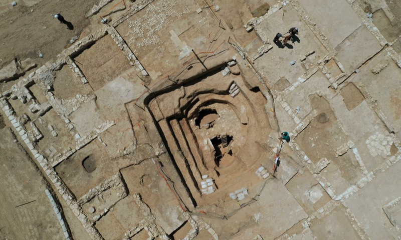 Photo taken on Aug, 23. 2022 shows aerial view of the site a newly-discovered 1,200-year-old rural estate in the southern Israeli Bedouin city of Rahat in the Negev desert. (Photo: Xinhua)