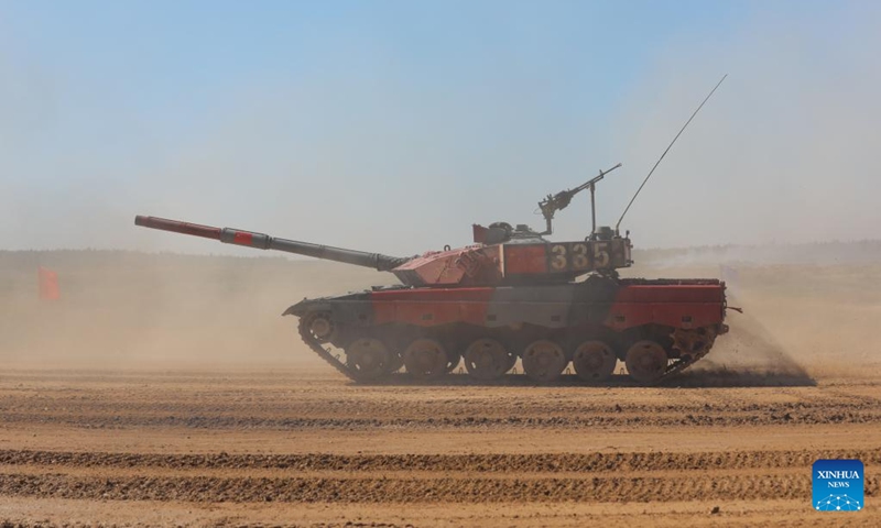 The Chinese team takes part in the tank biathlon of the International Army Games 2022 at the Alabino training ground in the Moscow region, Russia, Aug. 24, 2022. The Chinese team on Wednesday advanced to the tank biathlon's final contest in the ongoing International Army Games 2022 held in Russia.(Photo: Xinhua)