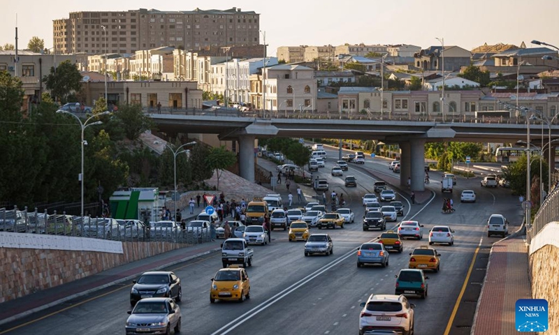 Vehicles run on a street in Samarkand, Uzbekistan, Sept. 3, 2022. Samarkand is the second largest city of Uzbekistan. It is an ancient city on the Silk Road and a melting port of the world's cultures.(Photo: Xinhua)