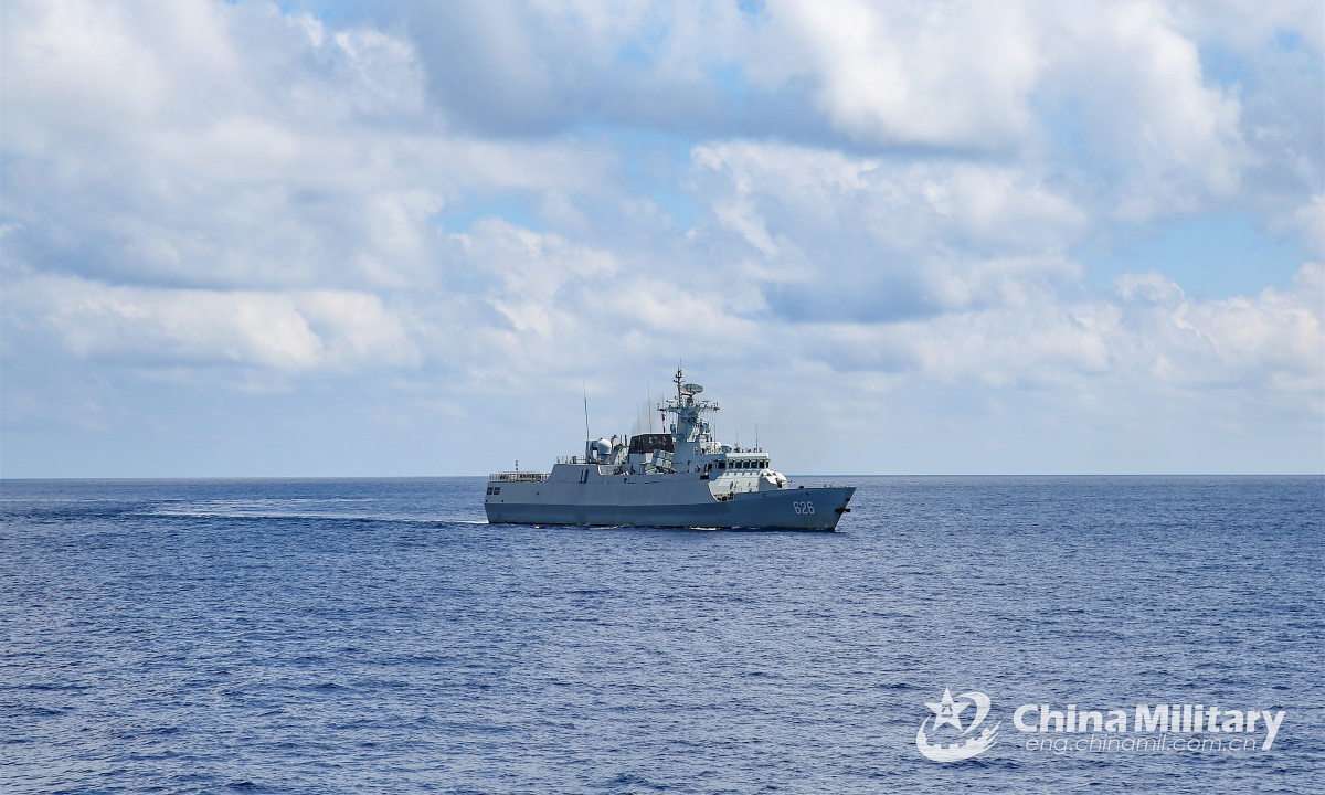 The guided-missile frigate Wuzhou (Hull 626) attached to a naval frigate flotilla under the PLA Southern Theater Command steams forward in an all-subject training assessment on September 8, 2022. Photo:China Military