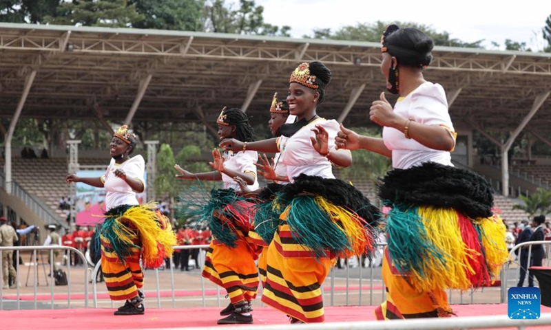 A dancing troupe performs during a celebration of the 60th anniversary of independence at the Kololo independence grounds in Kampala, Uganda, on Oct. 9, 2022.(Photo: Xinhua)