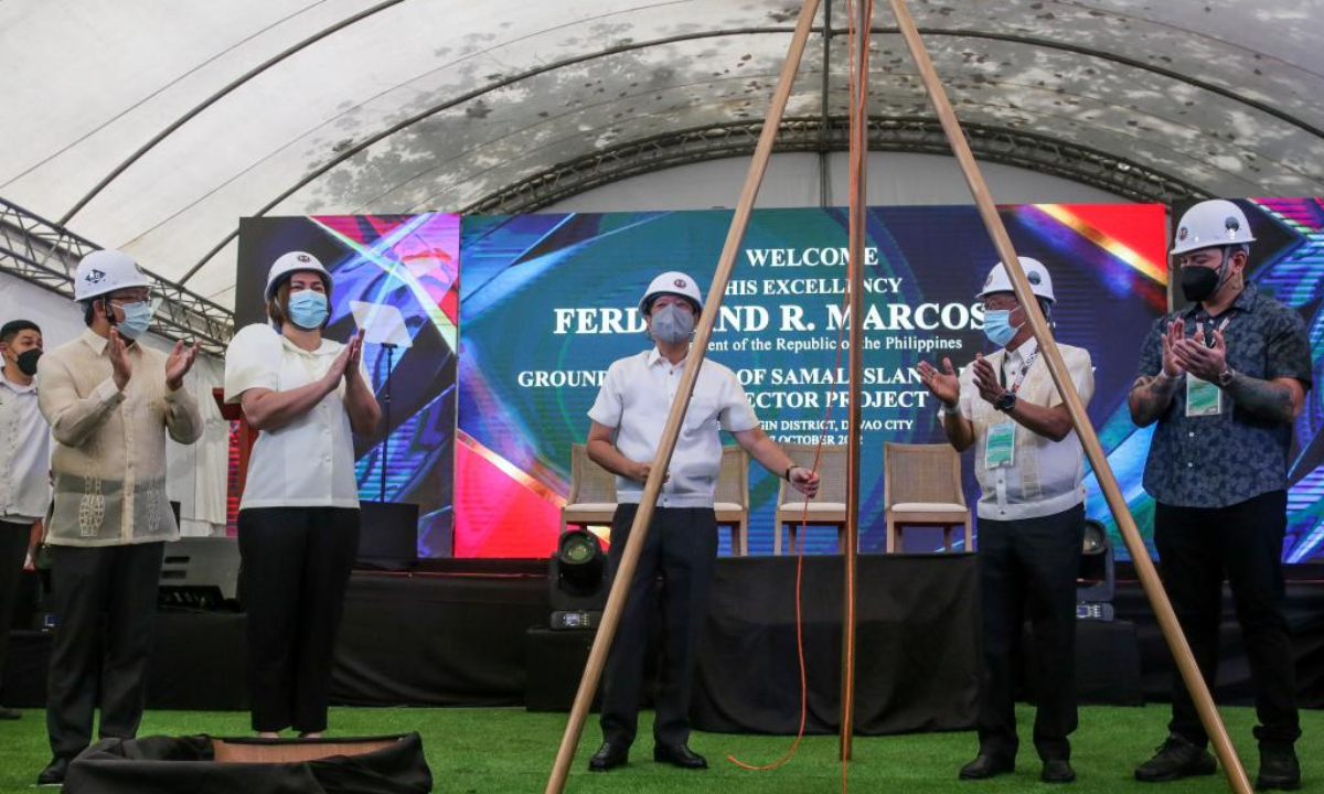 Philippine President Ferdinand Romualdez Marcos (C), Philippine Vice President and former Davao mayor Sara Duterte (2nd L), and Chinese Ambassador to the Philippines Huang Xilian (1st L) attend the groundbreaking ceremony of the China-funded Samal Island-Davao City Connector Bridge in Davao City, the Philippines, Oct 27, 2022. Photo:Xinhua