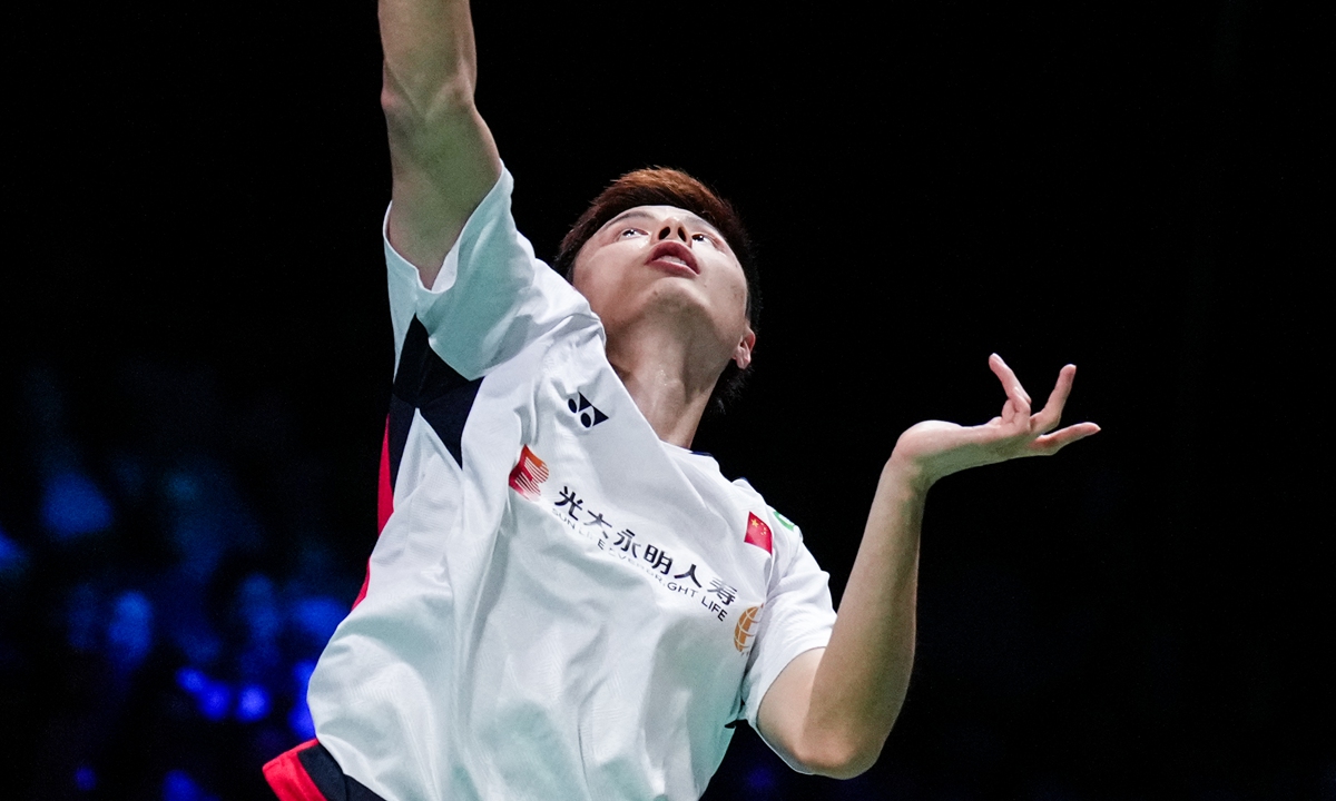 Shi Yuqi of China competes in the men's singles final match during Day 6 of the Denmark Open in Odense, Denmark on October 23, 2022. Photo: VCG