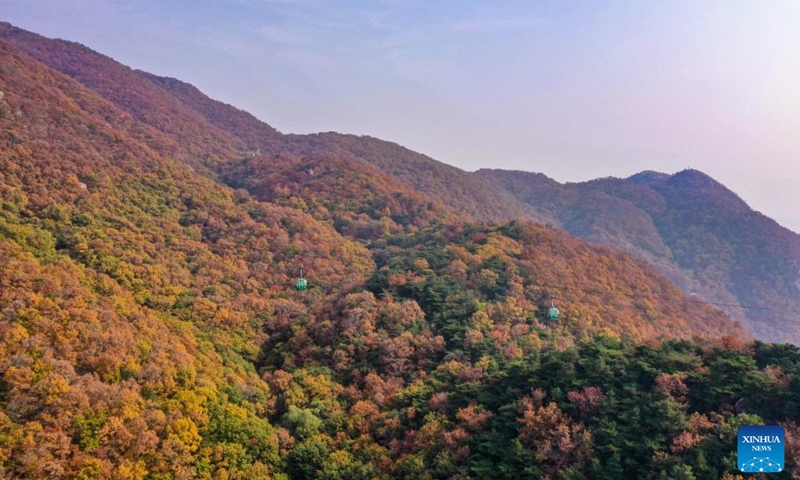 This aerial photo taken on Oct. 25, 2022 shows the scenery of Panshan Mountain scenic resort in Jizhou District, north China's Tianjin. (Xinhua/Sun Fanyue)