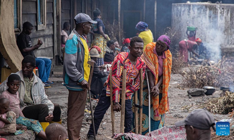 Photo taken on Oct. 24, 2022 shows displaced people at a temporary shelter near Goma, capital of the North Kivu province, the Democratic Republic of the Congo (DRC). Clashes on two eastern fronts between Democratic Republic of the Congo (DRC) forces and rebel militias have killed civilians and uprooted thousands more, a UN spokesman said on Monday.(Photo: Xinhua)