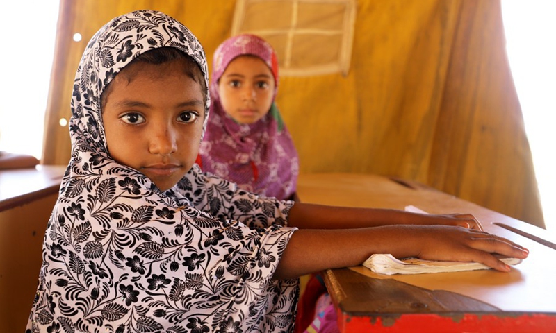 Students study inside a makeshift classroom in Hajjah province, northern Yemen, on Oct. 23, 2022.(Photo: Xinhua)