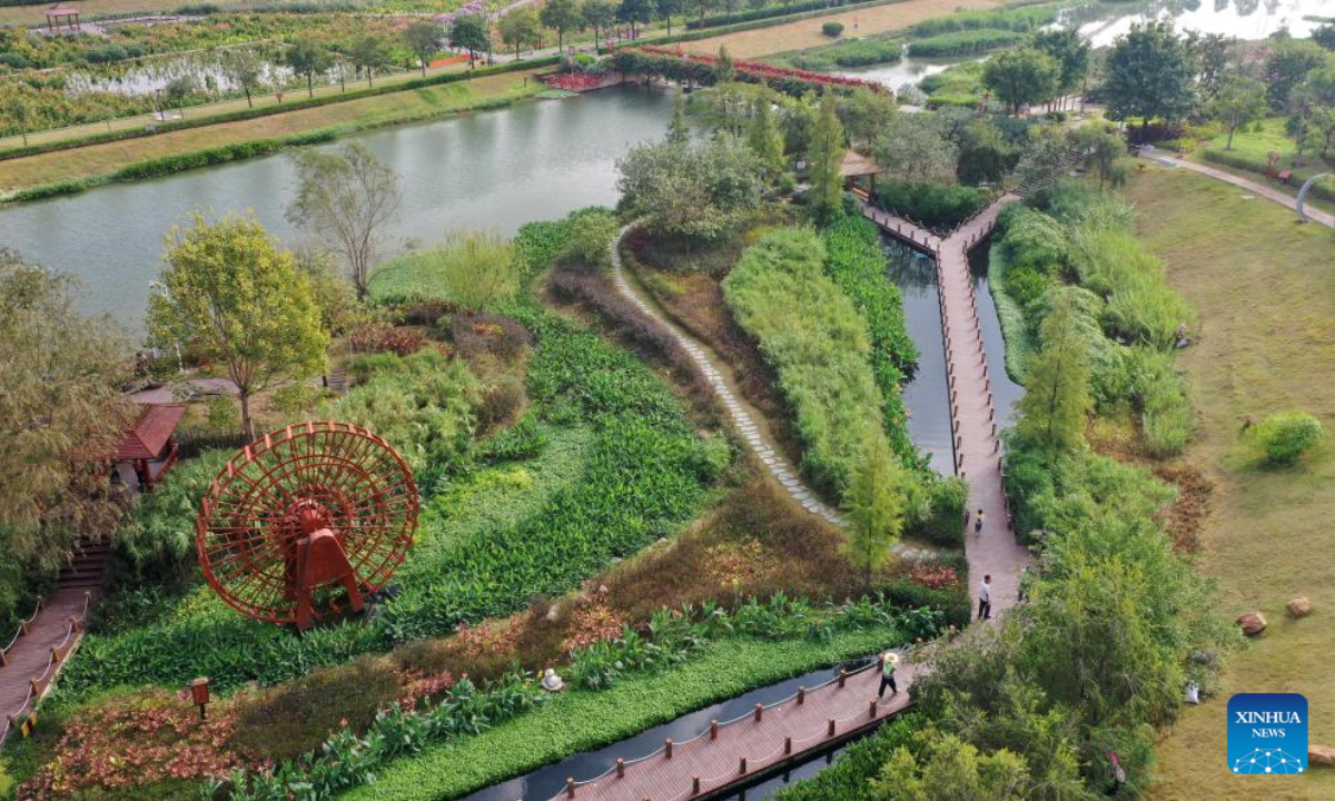 This aerial photo taken on Nov 10, 2022 shows the view of Nakao River wetland park in Nanning, south China's Guangxi Zhuang Autonomous Region. Photo:Xinhua