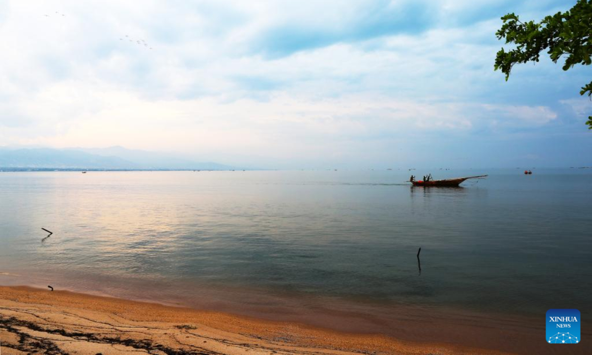 This photo taken on Nov 2, 2022 shows Lake Tanganyika in Bujumbura, Burundi. Photo:Xinhua