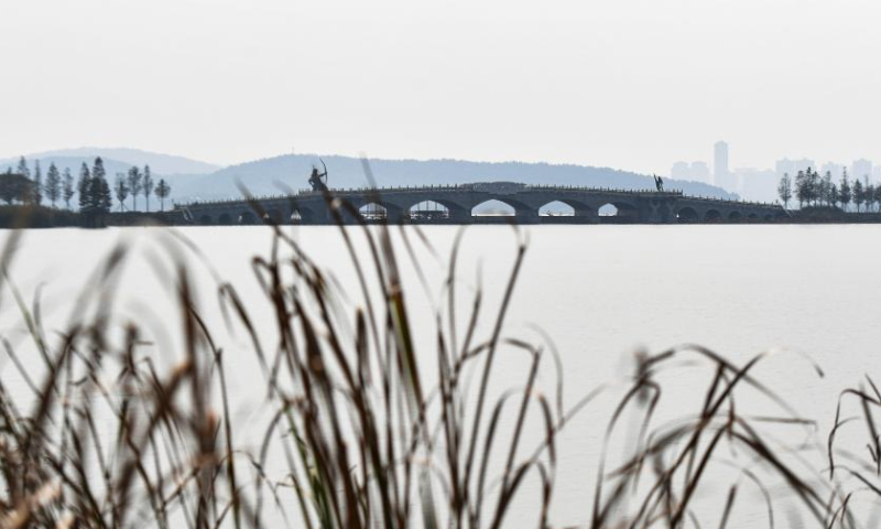 This photo taken on Nov. 5, 2022 shows the scenery of Donghu Lake in Wuhan, central China's Hubei Province. The 14th Meeting of the Conference of the Contracting Parties to the Ramsar Convention on Wetlands (COP14) kicked off Saturday in China's Wuhan and Switzerland's Geneva. Photo: Xinhua