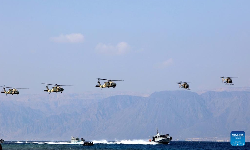 Jordanian special forces take part in a drill at the opening ceremony of the 13th Special Operations Forces Exhibition and Conference (SOFEX) in Aqaba, Jordan, on Nov. 1, 2022. The 13th Special Operations Forces Exhibition and Conference (SOFEX) kicked off in Jordan's Aqaba on Tuesday with the participation of more than 300 companies from 38 countries.(Photo: Xinhua)