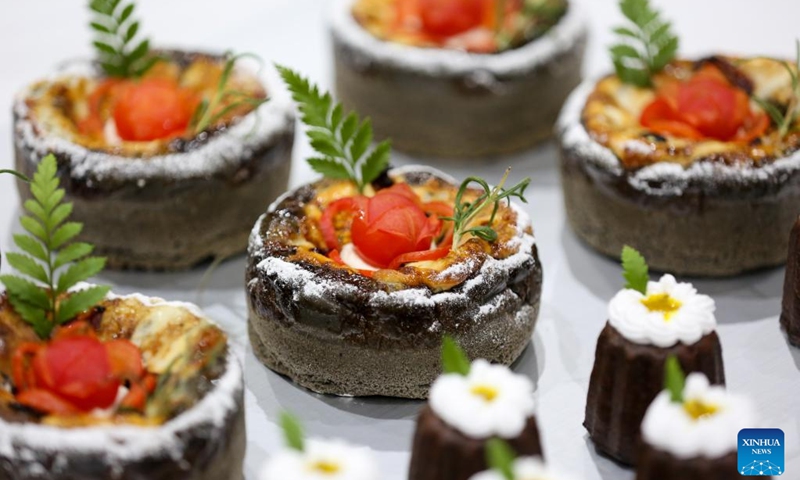 Desserts are displayed during the Coex Food Week 2022 in Seoul, South Korea, Nov. 2, 2022. The event kicked off in Seoul on Wednesday.(Photo: Xinhua)