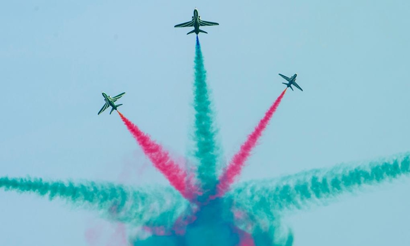 Airplanes from the Saudi Hawks aerobatic display team perform in Doha, Qatar, Nov. 5, 2022. (Photo by Nikku/Xinhua)