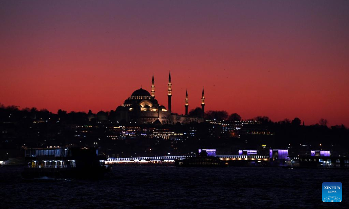 This photo taken on Dec 22, 2022 shows the sunset view in Istanbul, Türkiye. Photo:Xinhua