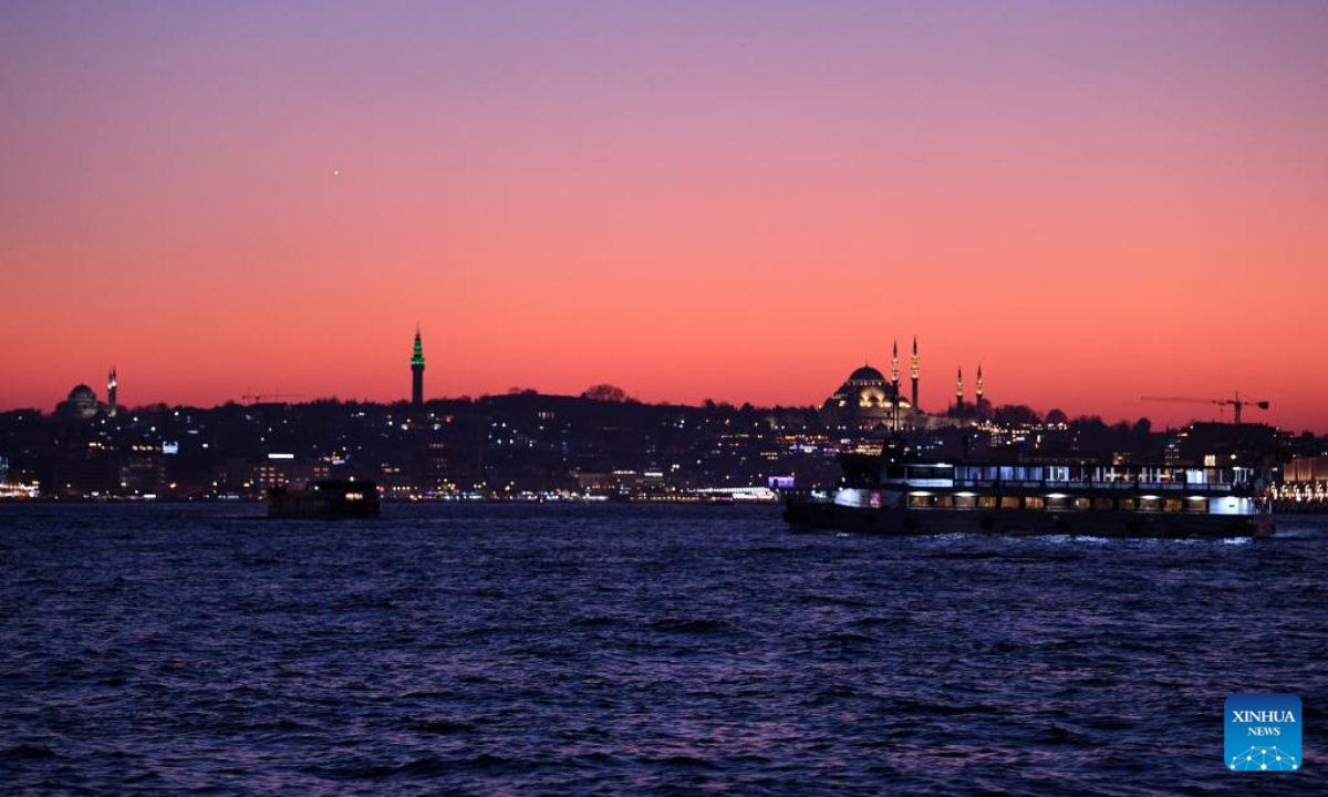 This photo taken on Dec 22, 2022 shows the sunset view in Istanbul, Türkiye. Photo:Xinhua