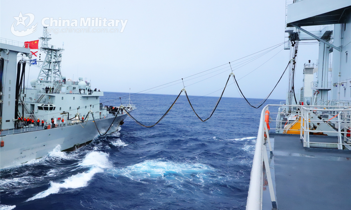 Vessels attached to a naval combat support flotilla under the PLA Southern Theater Command conduct underway replenishment-at-sea during a maritime real combat training exercise in late September 2022. Photo: China Military