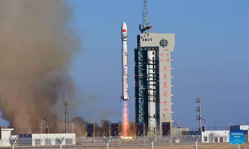 A Long March-4C rocket carrying satellites Shiyan-20A and Shiyan-20B is launched from the Jiuquan Satellite Launch Center in northwest China, Dec. 12, 2022. The rocket blasted off at 4:22 p.m. (Beijing Time) on Monday and sent the satellites into the preset orbit. (Photo by Wang Jiangbo/Xinhua)