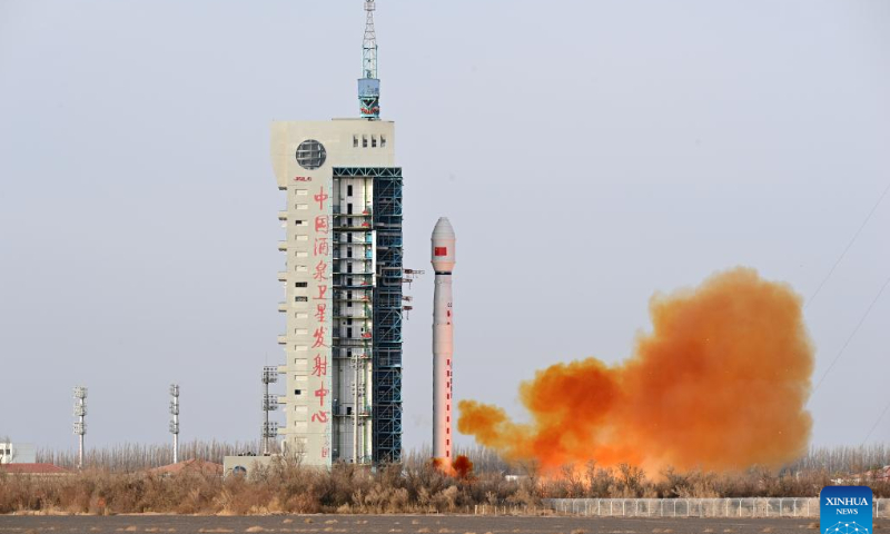 A Long March-4C rocket carrying a new remote sensing satellite of the Yaogan-34 series blasts off from the Jiuquan Satellite Launch Center in northwest China, Nov. 15, 2022. This remote sensing satellite will be used in areas such as land resources survey, urban planning, crop yield estimation, and disaster prevention and mitigation. Photo: Xinhua