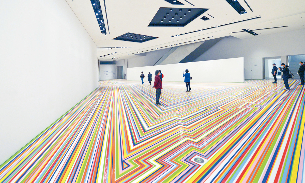 A geometric array is on display at the Pudong Art Museum in Shanghai, attracting tourists to visit it on November 21, 2022. Photo: IC