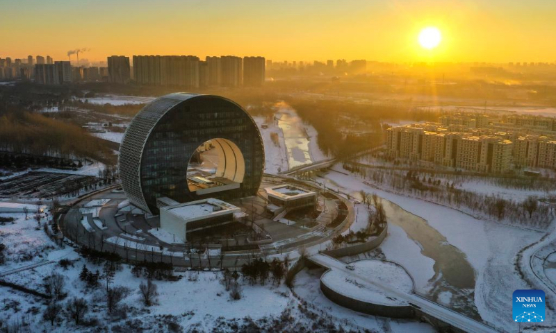 This photo taken on Jan. 1, 2023 shows a view in the morning light in Changchun, northeast China's Jilin Province. (Xinhua/Xu Chang)
