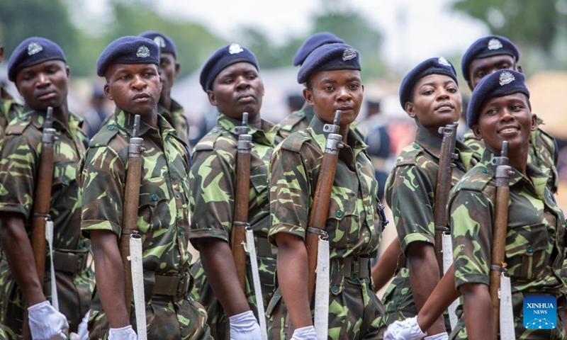 Over 1,000 police graduates commissioned to Malawi police service ...