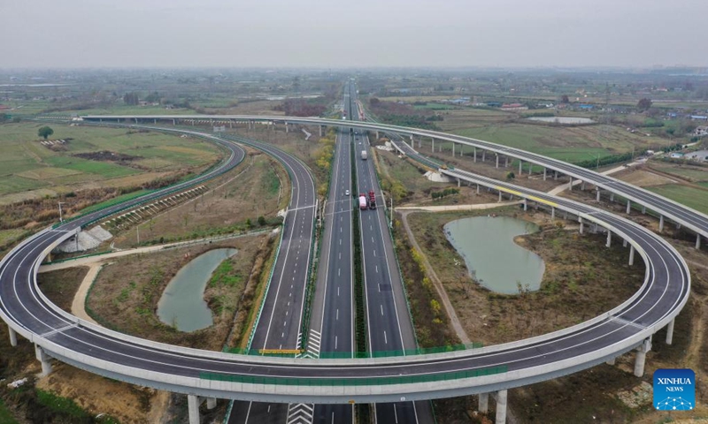 This aerial photo taken on Nov. 27, 2022 shows Zhengji interchange of an expressway linking Lai'an County and Tianchang City of Chuzhou, east China's Anhui Province. The 67.135-kilometer-long expressway has passed acceptance check. (Photo by Liu Yucai/Xinhua)