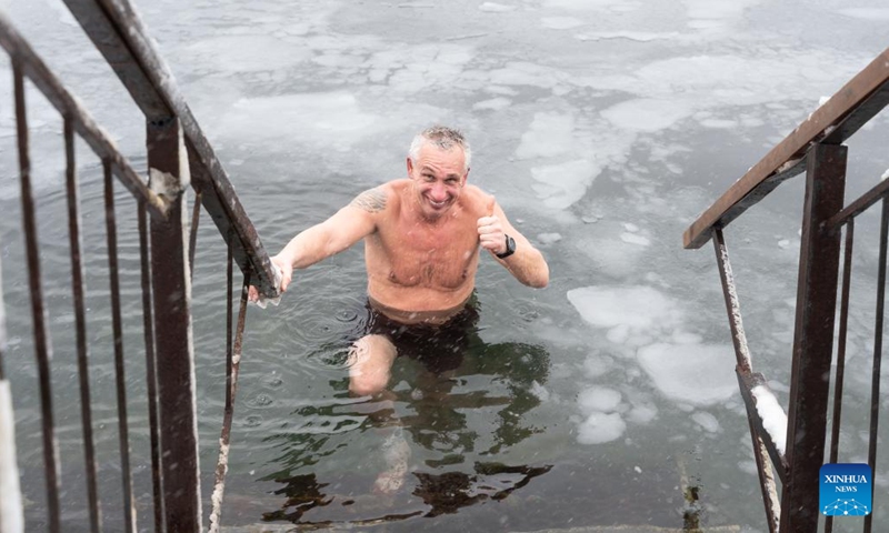 Winter swimmers in Vladivostok, Russia - Global Times