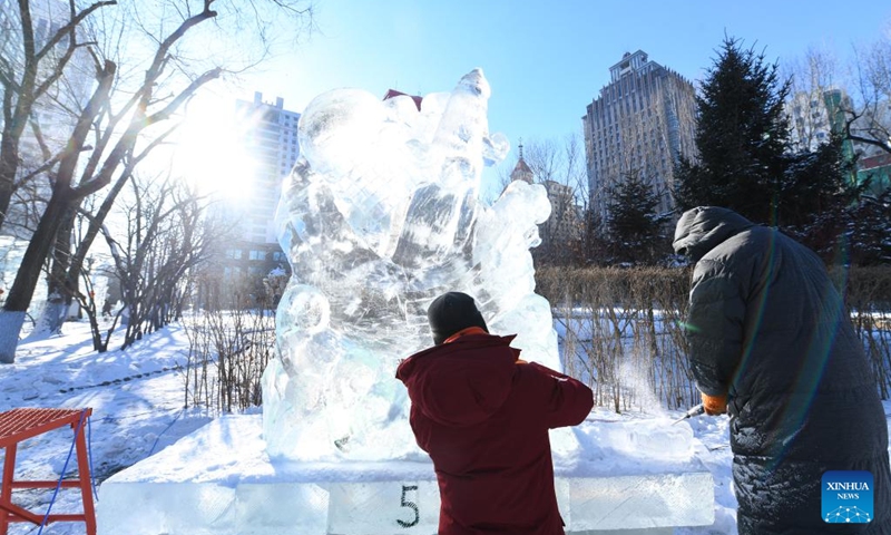 A prize-winning ice sculpture is seen during a national college students' ice sculpture contest in Harbin, northeast China's Heilongjiang Province, Dec. 31, 2022. The contest concluded here Saturday. (Xinhua/Wang Song)