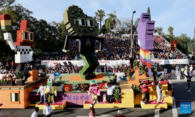 A float moves along Colorado Boulevard during the 134th Rose Parade in Pasadena, California, the United States, on Jan. 2, 2023. Tens of thousands of people lined the streets Monday to watch the 134th Rose Parade, the most famous annual celebration event for the New Year in Southern California. Photo: Xinhua