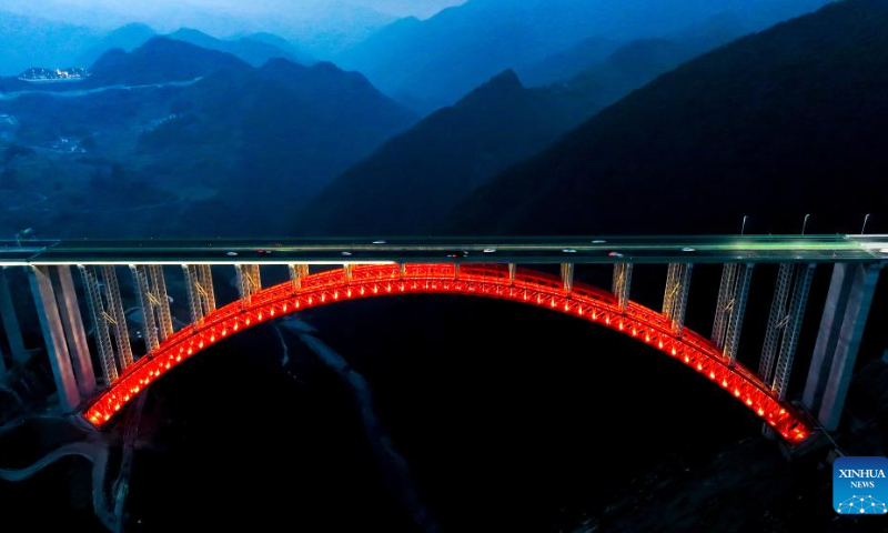 This aerial photo taken on Feb. 2, 2023 shows the Dafaqu grand bridge of Renhuai-Zunyi expressway in southwest China's Guizhou Province. Photo: Xinhua