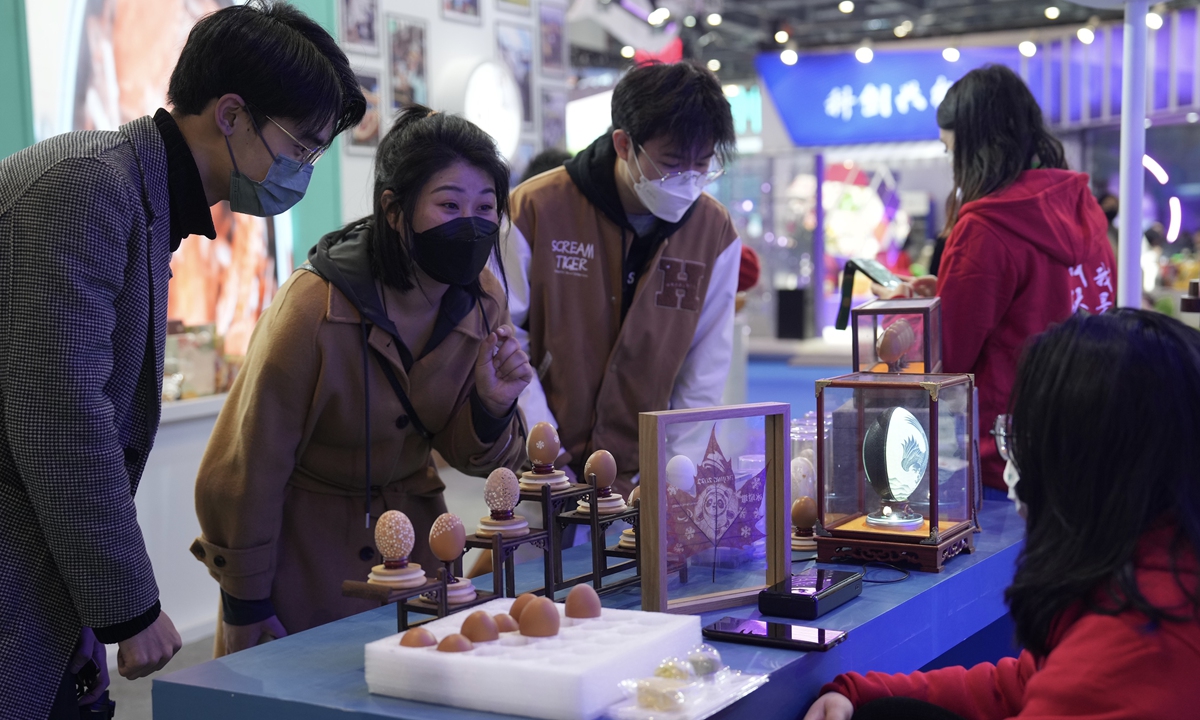 People visit the four-day Zhejiang Agricultural Fair in Hangzhou, East China's Zhejiang Province, on January 9, 2023.  More than 1,600 market entities attended the fair, showcasing more than 13,000 agricultural products. Photo: VCG