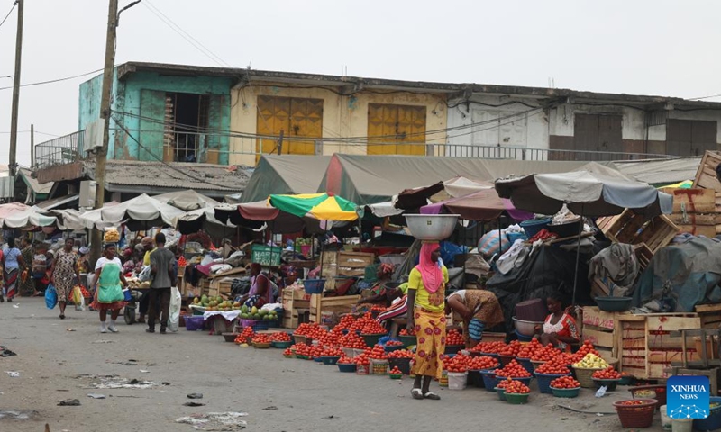 This photo taken on Jan. 11, 2023 shows a market in Accra, Ghana. Ghana's consumer inflation rate surged to 54.1 percent in December, a record high, the Ghana Statistical Service (GSS) said Wednesday.(Photo: Xinhua)