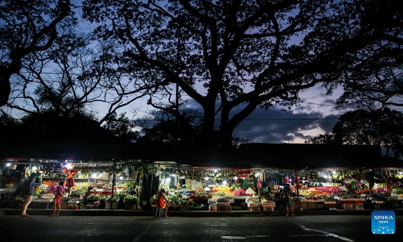 A row of vegetable and fruit stands are seen in Quezon City, the Philippines, Feb. 7, 2023. Inflation in the Philippines accelerated to 8.7 percent in January year-on-year, the highest monthly rate since November 2008, the Philippine Statistics Authority (PSA) said on Tuesday.(Photo: Xinhua)