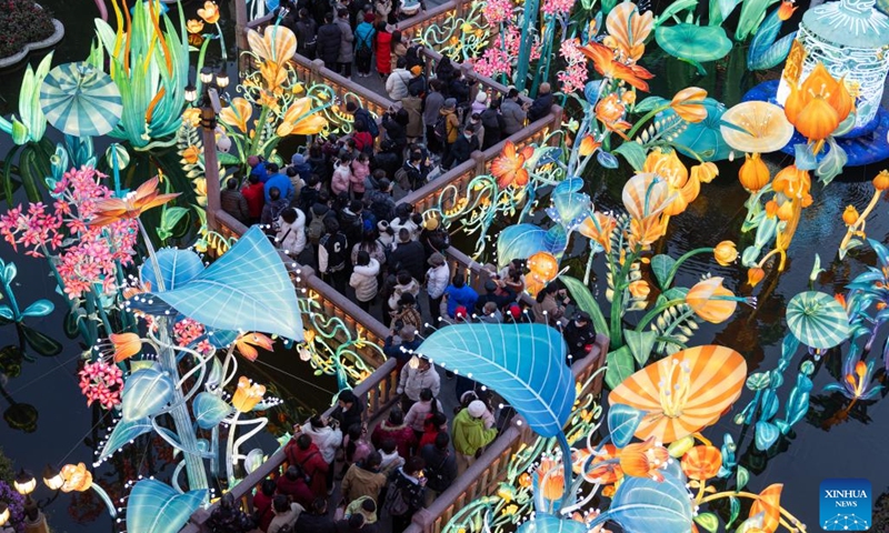 People watch a lantern show at Yu Garden in east China's Shanghai, Feb. 15, 2023. The lantern show lasted from Dec. 26, 2022 to Feb. 15, 2023, which attracted about four million visitors.(Photo: Xinhua)