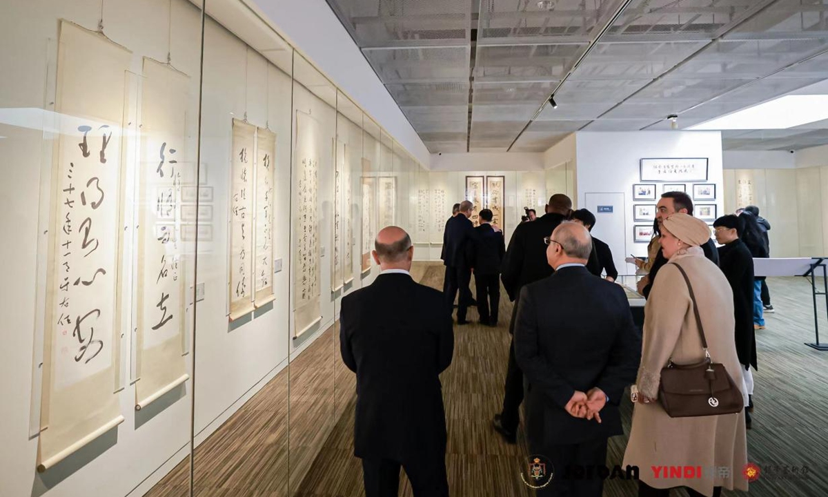  Culture and Art Exhibition on the 46th Anniversary of the Establishment of Diplomatic Relations between China and Jordan Photo: Courtsey of Yindi Art Museum