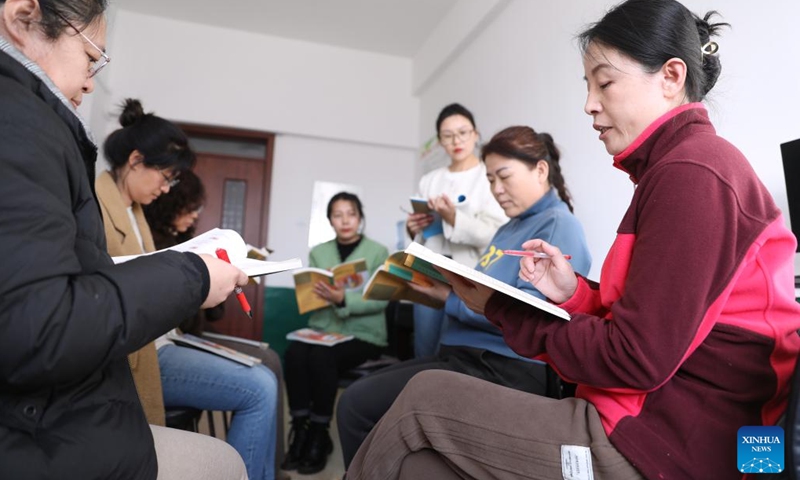 Teachers prepare for the new semester at Yifu elementary school in Tai'an County, northeast China's Liaoning Province, Feb. 28, 2023. Primary and secondary schools in Liaoning will begin a new semester on March 1.(Photo: Xinhua)