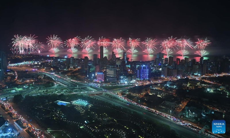 This photo taken on Feb. 28, 2023 shows fireworks as part of the celebrations of Kuwait's National Day and Liberation Day in Kuwait City, capital of Kuwait.(Photo: Xinhua)