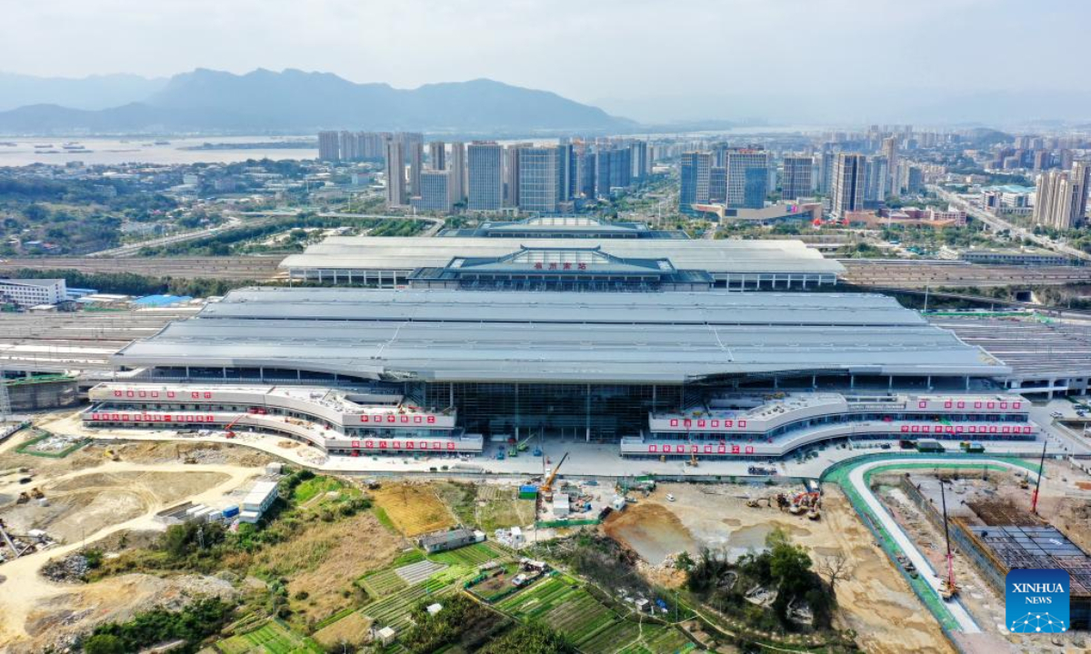 This aerial photo taken on Feb 21, 2023 shows the Fuzhou South Railway Station under construction in Fuzhou, southeast China's Fujian Province. Photo:Xinhua