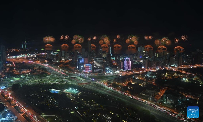 This photo taken on Feb. 28, 2023 shows fireworks as part of the celebrations of Kuwait's National Day and Liberation Day in Kuwait City, capital of Kuwait.(Photo: Xinhua)