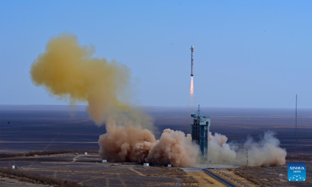 A Long March-4C rocket carrying the Yaogan-34 04 satellite blasts off from the Jiuquan Satellite Launch Center in northwest China on March 31, 2023. China successfully sent a new remote sensing satellite of the Yaogan-34 series into space from the Jiuquan Satellite Launch Center in northwest China at 2:27 pm (Beijing Time) on Friday. Photo:Xinhua