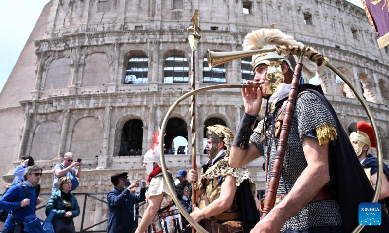 Performers take part in parade to celebrate 2,776th birthday of Rome in ...