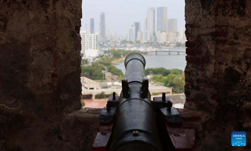 This photo taken on May 4, 2023 shows a cannon at an old castle in the coastal city of Cartagena in northern Colombia. (Xinhua/Zhou Shengping)