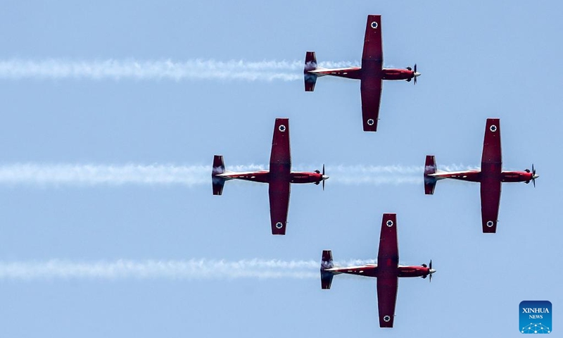 Aircraft of the Israeli Air Force Aerobatic Team fly during a training for the upcoming Israel's Independence Day in Tel Aviv, Israel, on April 17, 2023.(Photo: Xinhua)