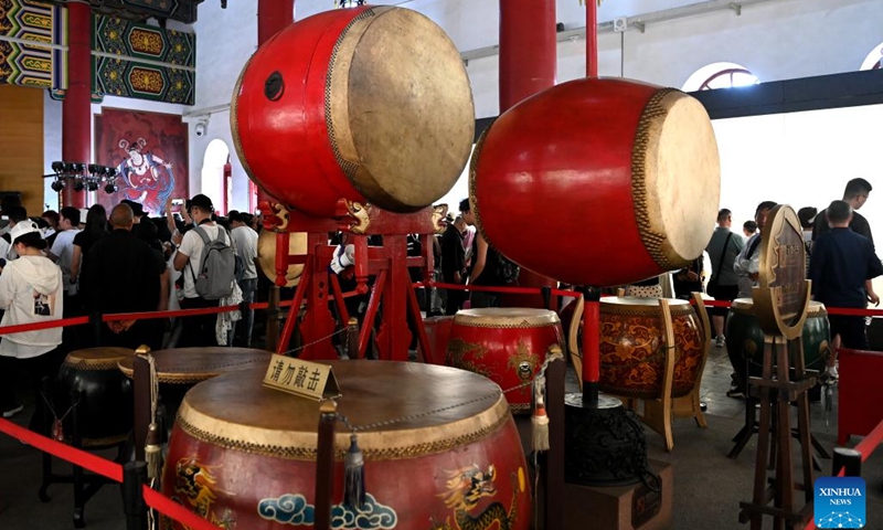 Tourists visit the Drum Tower in Xi'an, northwest China's Shaanxi Province, May 1, 2023. Xi'an, a city with over 3,100 years of history, served as the capital for 13 dynasties in Chinese history. It is also home to the world-renowned Terracotta warriors created in the Qin Dynasty (221-207 BC). The Drum Tower was initially built in 1380 during the reign of Emperor Hongwu of the Ming Dynasty (1368-1644).(Photo: Xinhua)