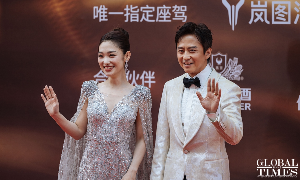 Inpics: Red Carpet Ceremony Of The 18th And 19th China Huabiao Film 