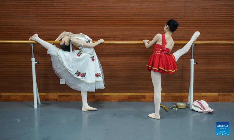 Student prepare for a competition at a ballet school affiliated to Liaoning Ballet in Shenyang, northeast China's Liaoning Province, May 30, 2023. Founded in 1994, the ballet school affiliated to Liaoning Ballet is a major professional ballet training base in China.(Photo: Xinhua)