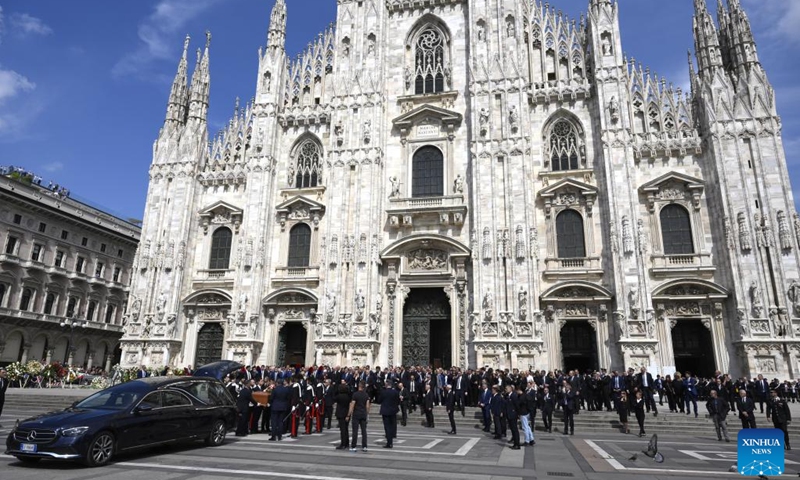 The casket of Silvio Berlusconi leaves the Duomo di Milano in Milan, Italy, on June 14, 2023.(Photo: Xinhua)