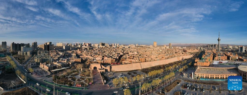 This aerial photo shows a view of the ancient city of Kashgar, northwest China's Xinjiang Uygur Autonomous Region, March 10, 2023. (Xinhua/Li Xiang)