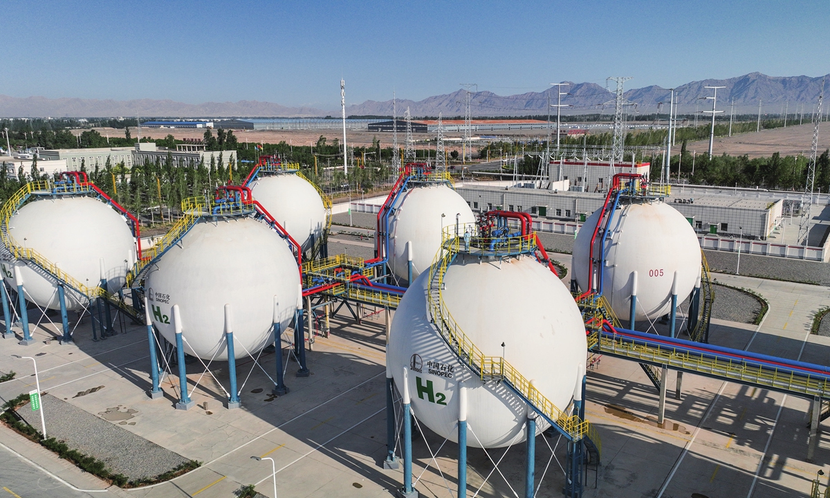 Sinopec announces the production of its Xinjiang Kuche Green Hydrogen Demonstration Project in Kuche county, Northwest China's Xinjiang Uygur Autonomous Region, on June 30, 2023. This project marks China's first 10,000-ton photovoltaic hydrogen production initiative, and is estimated to reduce annual carbon dioxide emissions by 485,000 tons.Photo: Xinhua